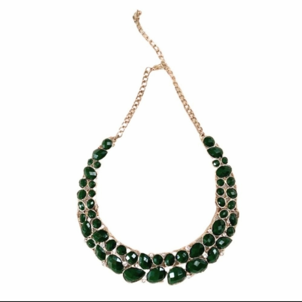 Francesca’s Statement Necklace - Picture 2 of 3